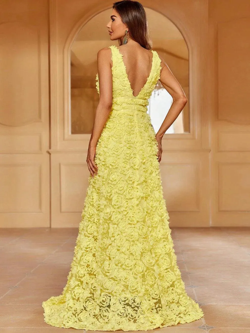 Elegant Plunging Neck Sleeveless 3D Flower A-Line Dresses