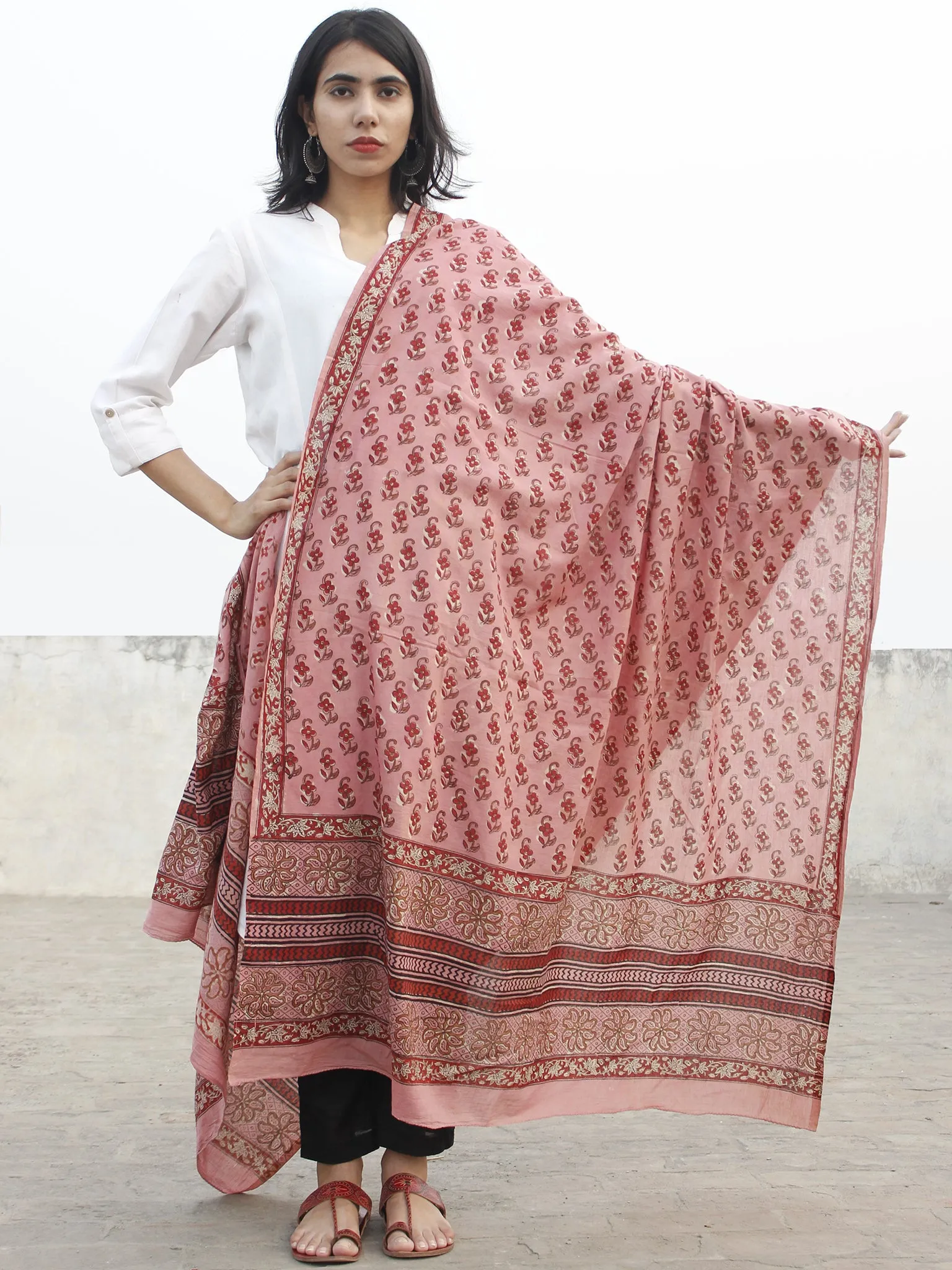 Rose Pink Maroon Rust Cotton Hand Block Printed Dupatta - D04170186